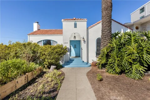 1569 S Orange Grove Avenue
