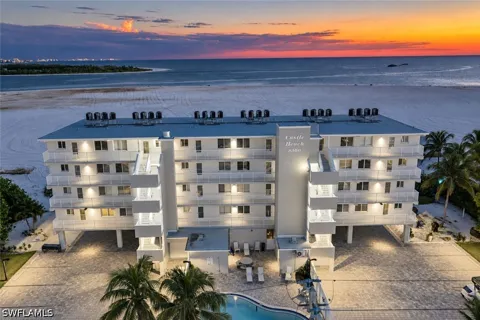 Estero Boulevard #403