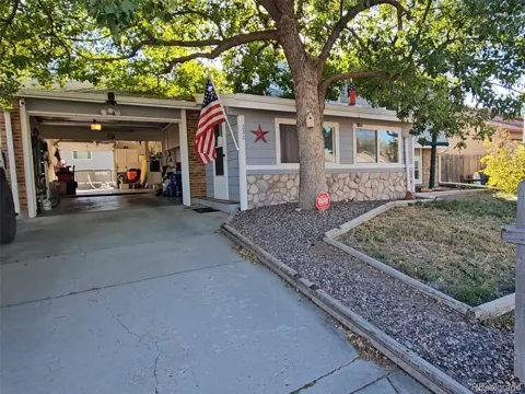 232 Harrison Drive