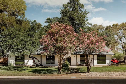 4500 Greystone Drive