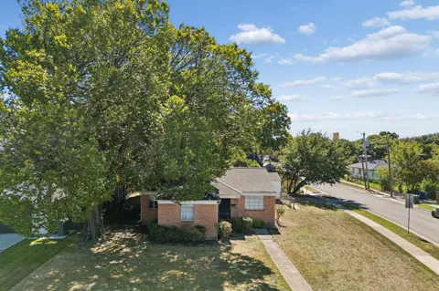 3802 Dunhaven Road