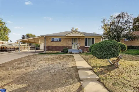 2060 W 73rd Place