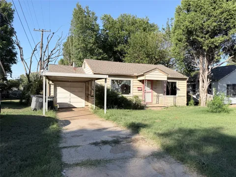 3955 E Admiral Court