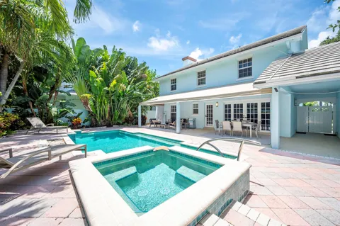 1003 Seagate Drive