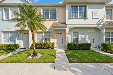 16679 Hemingway Dr