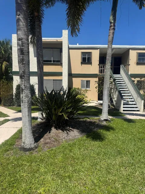 1550 NE 13th Terrace