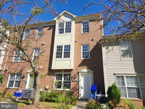 15441 REPRISE TERRACE