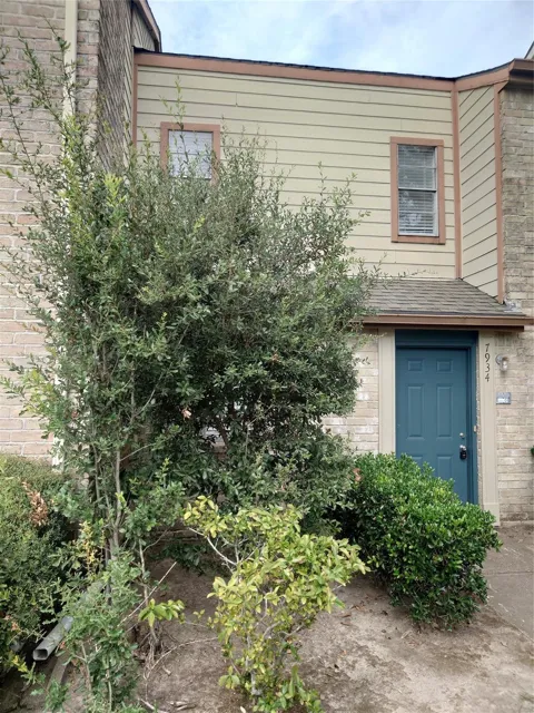 7934 Grow Lane