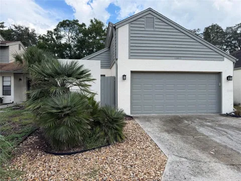 13811 LAZY OAK DRIVE #21