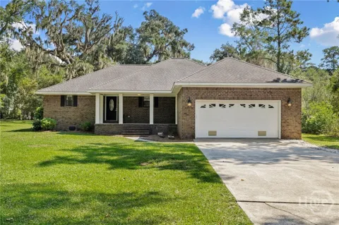 120 Pinetree Road