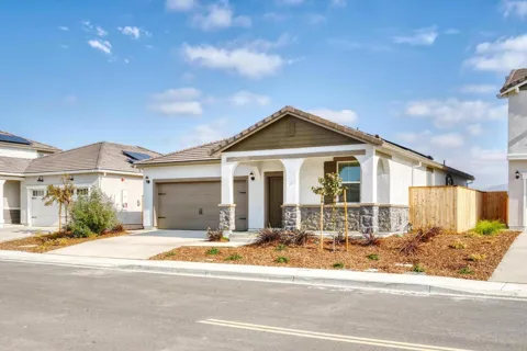 816 Helmsley Lane