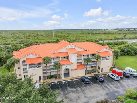 466 Bouchelle Drive #303