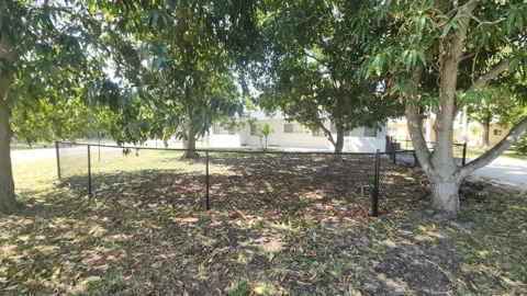 198 SE 27th Court #W