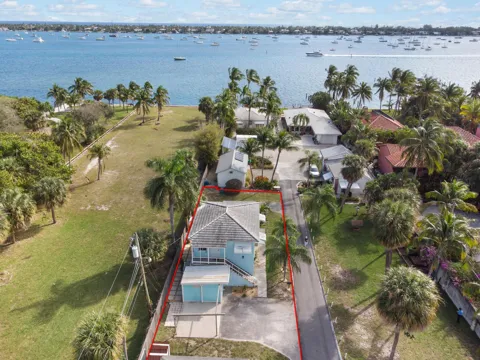 4916 Flagler Drive #B (upper)