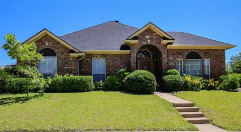 4002 Stonecastle Drive