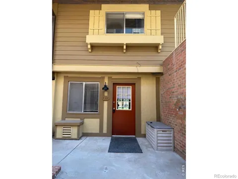 3161 Madison Avenue #114
