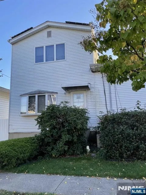 292 Broad