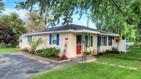 4135 W Joy Road