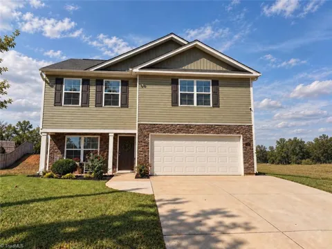 722 Hickory Point Drive