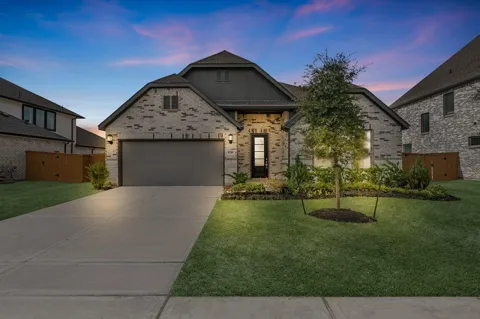 8746 Jade Hill Drive