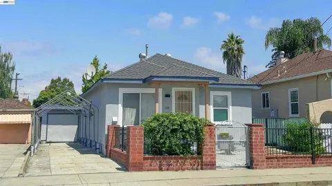 428 W Broadmoor Blvd
