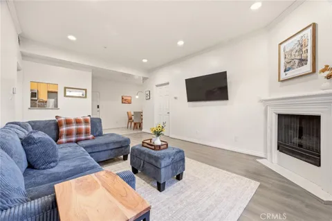 87 S Allen Avenue #103