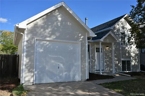 4524 S Pagosa Circle