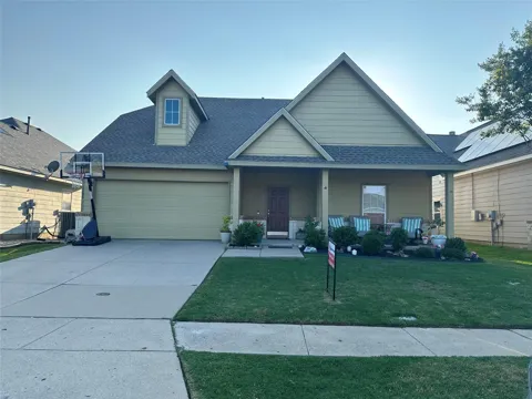 1208 Lazy Lane