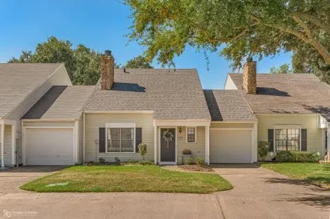38 Chimney Stone Way