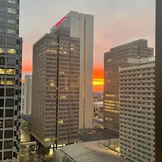 300 Peachtree Street NE #5L