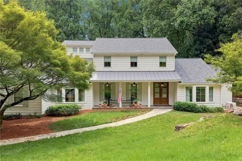 5260 New London Trace