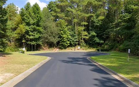 124 Hawks Court