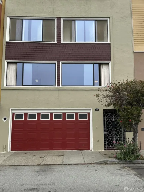 976 Corbett Avenue
