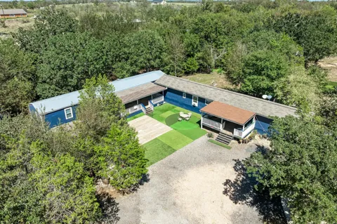 181 Waugh Way