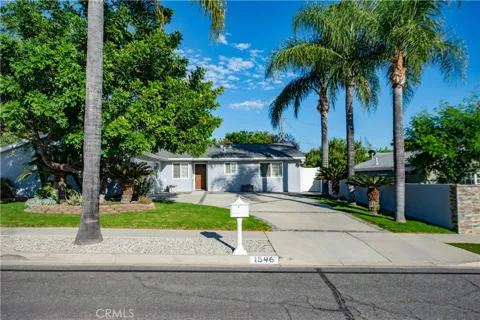 1546 Deodora Street