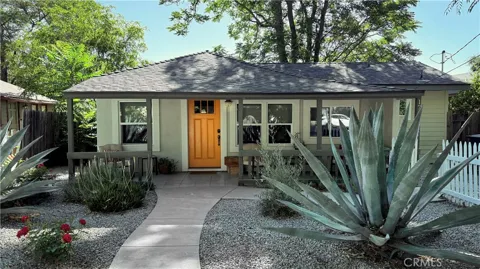 1712 Pine Street