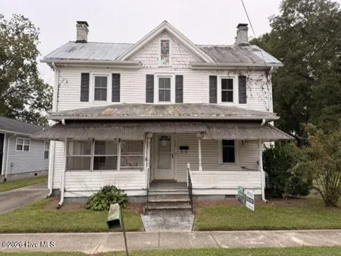 307 Dobbs Street
