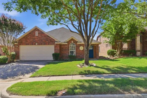 2909 Holly Lane