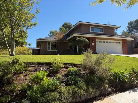3876 Crownhaven Court