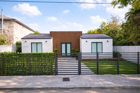 187 NW 53rd St