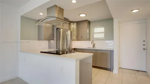 10300 Coral Way #C31