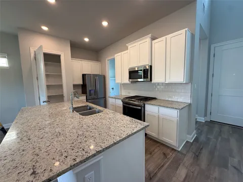 131 Spangle Way