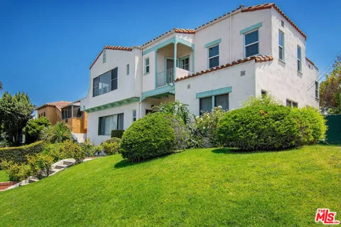 932 S Curson Avenue