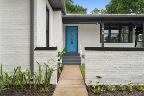 575 7th Street