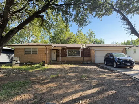 1202 W Tucker Boulevard