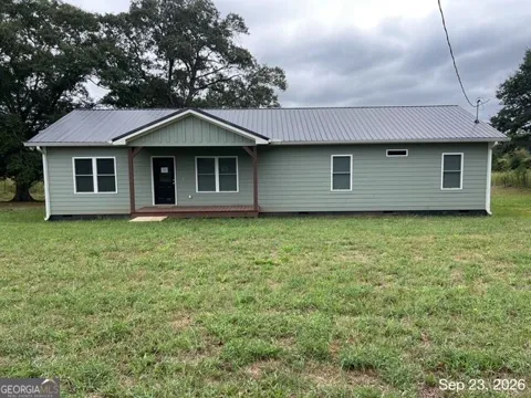 869 ANKERICH RD
