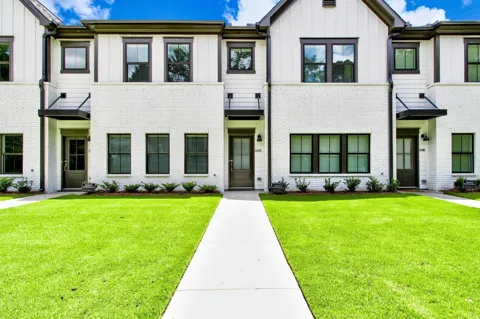 1342 Parc Bench RD