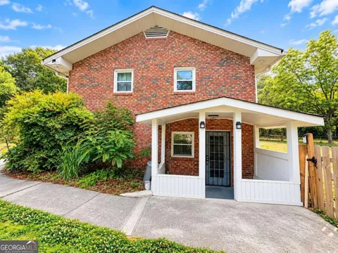 2520 Britt RD
