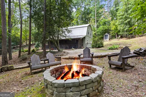 121 Redbird DR