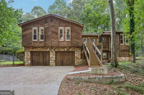 231 Sabrina CT